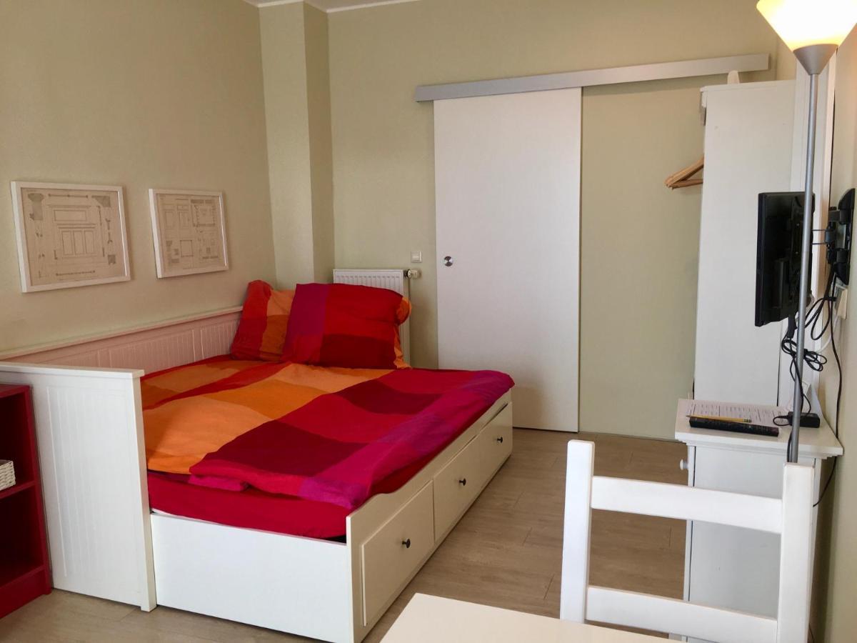 Die Senfbude - Klein Aber Fein - Wunderschoenes Studio-Apartment Mit Terrasse Und Stellplatz Лейпциг Экстерьер фото